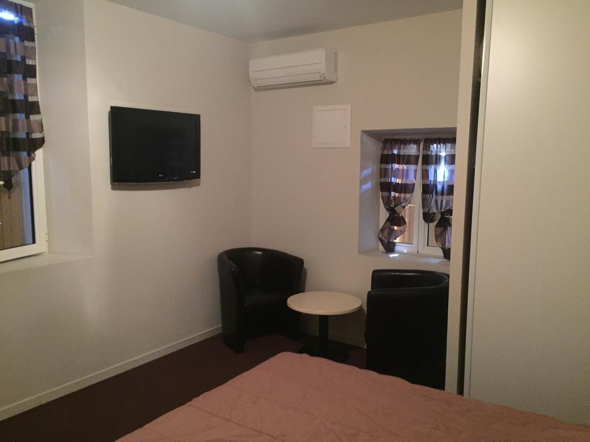 Auberge Les Olivades Mallemort Exterior foto