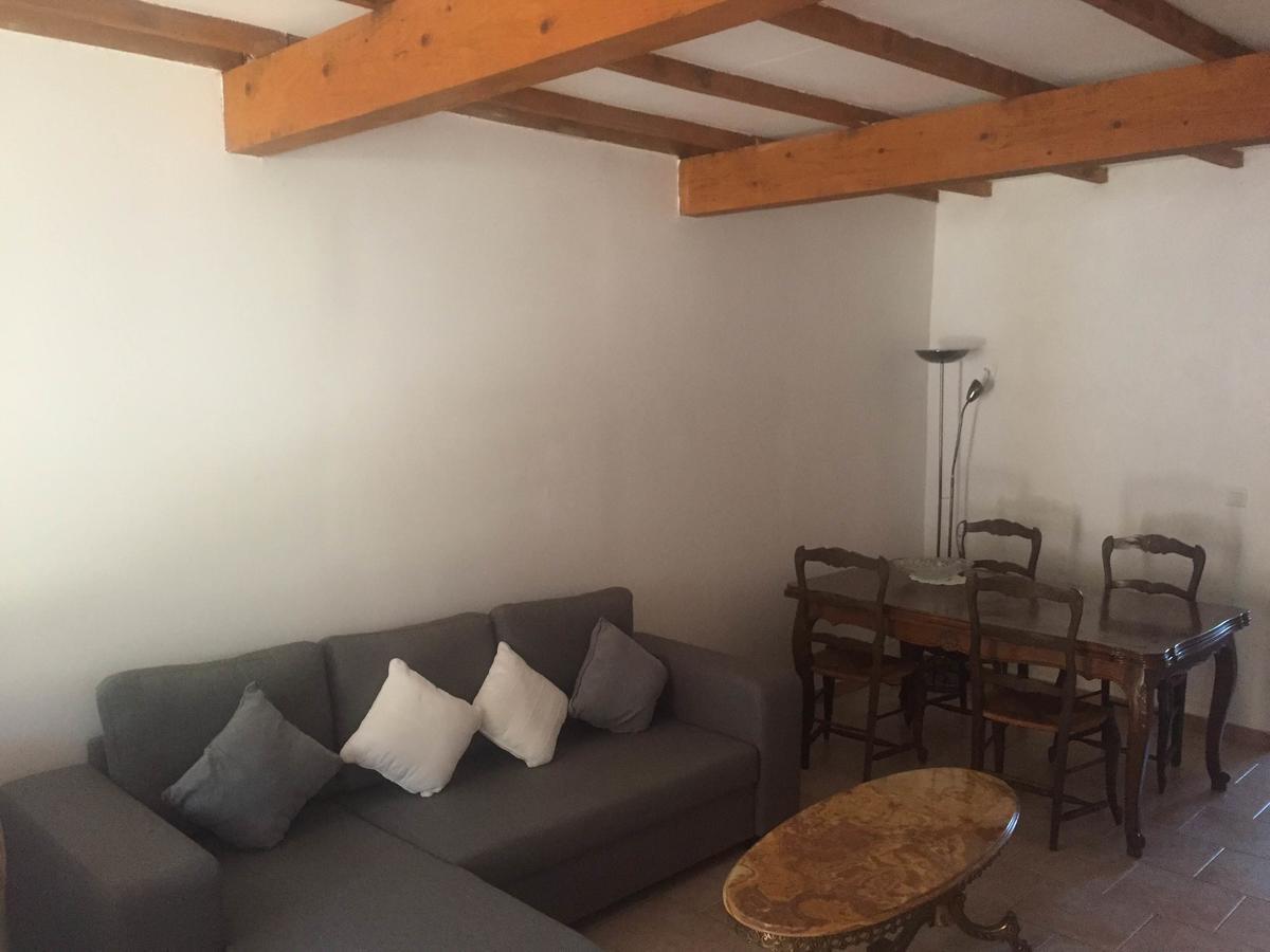 Auberge Les Olivades Mallemort Exterior foto